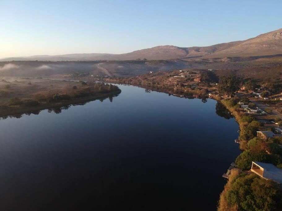 Owl Cottage - Living The Breede Malgas エクステリア 写真
